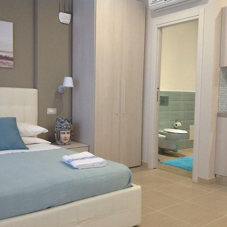 Casa Lucrezia Appartement Giardini-Naxos Buitenkant foto