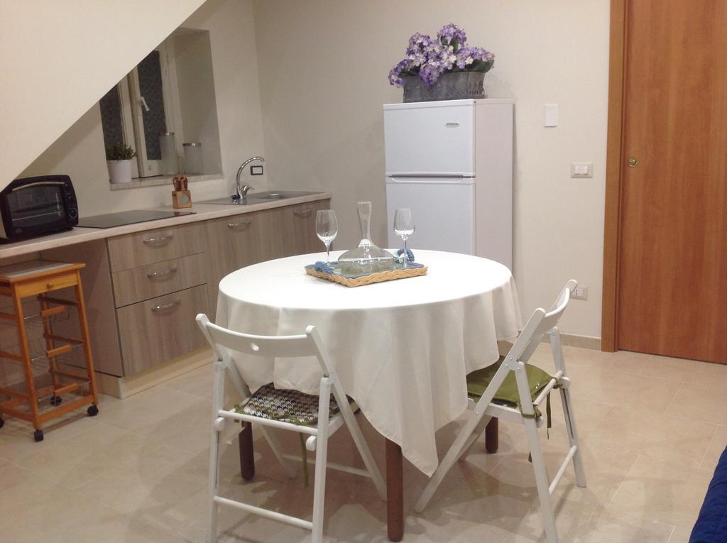 Casa Lucrezia Appartement Giardini-Naxos Buitenkant foto