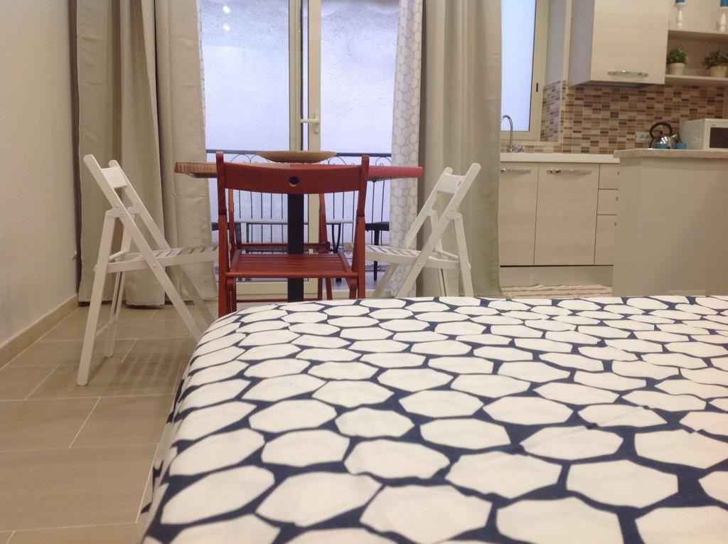 Casa Lucrezia Appartement Giardini-Naxos Buitenkant foto