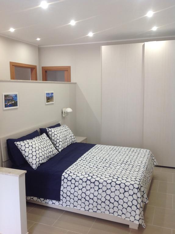 Casa Lucrezia Appartement Giardini-Naxos Buitenkant foto